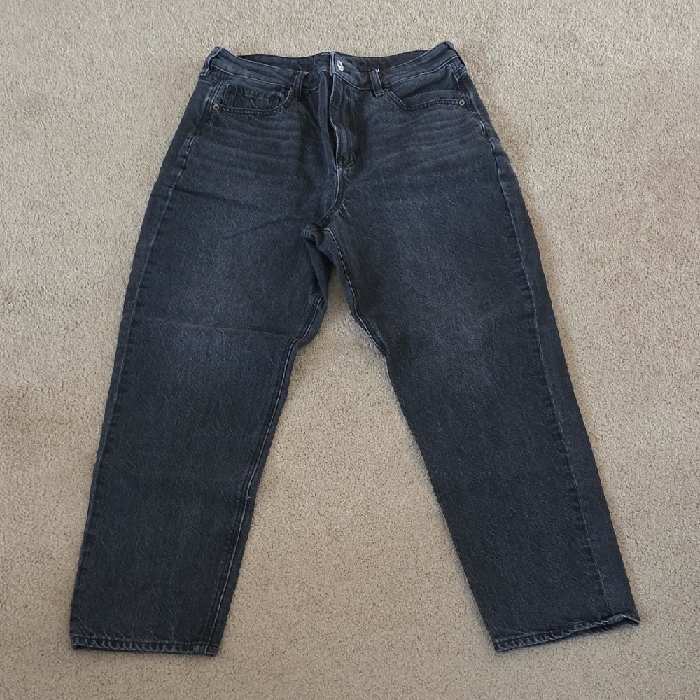 American Eagle Outfitters Black Mom Jean Women's Size 12 Short